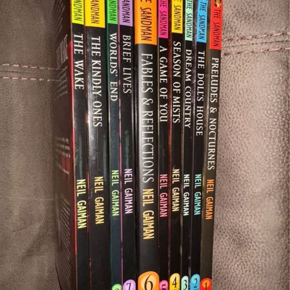 Neil Gaiman The Sandman books 1-10 graphic novels -complete